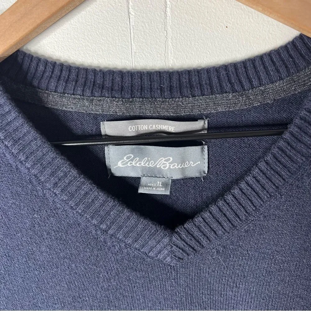 Eddie Bauer Mens Deep Blue V-Neck Sweater Cotton Cashmere Blend size Tall Large